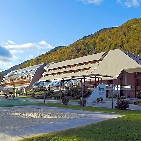 Szálloda Spik Alpine 4*