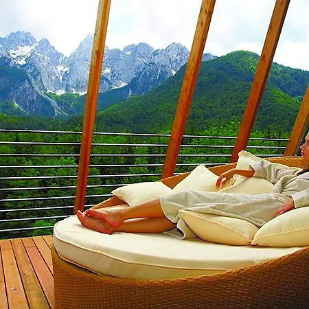 Szálloda Spik Alpine 4*