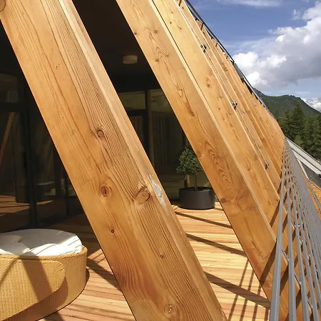 Spik Alpine 4*