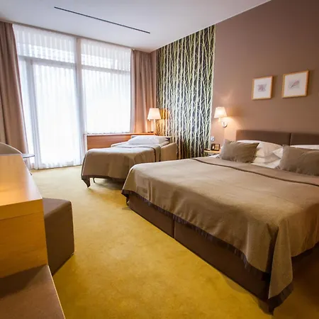 Spik Alpine ホテル 4*