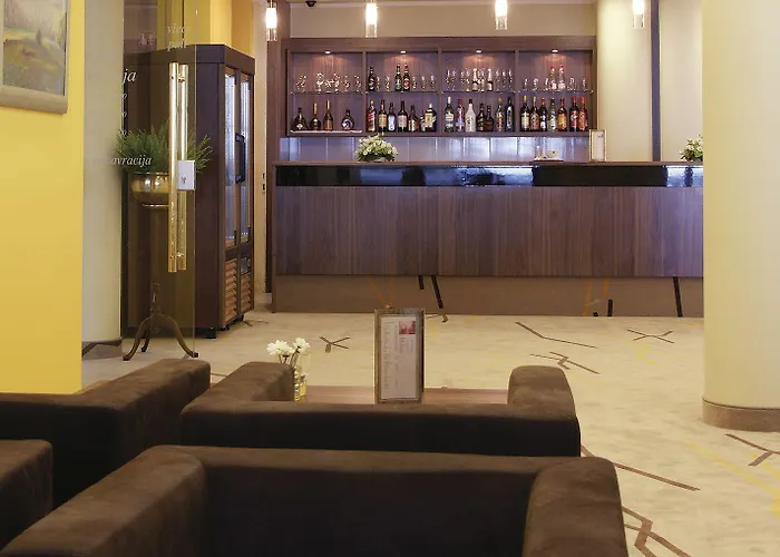 Spik Alpine Hotel 4*